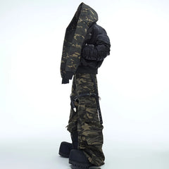 Camouflage Belted Cargo Pants for Men_Side View