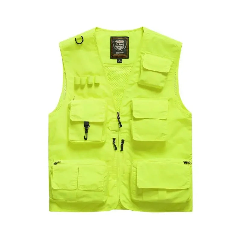 Multi-Pocket  Mesh Photography Vest for Men in Green_Front View