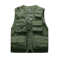 Multi-Pocket  Mesh Photography Vest for Men in Army Green_Front View